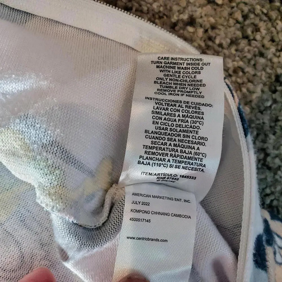 Disney Baby Mickey and Friends Short Sleeve Onesie Size 6 Months - Picture 4 of 8